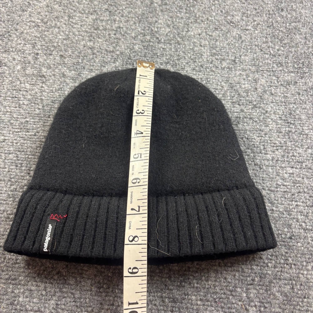 PATAGONIA Black Wool Blend Cuffed Beanie Winter Hat One Size Fits Most - Picture 4 of 6